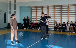 В БГТУ состоялся мастер-класс по бадминтону с участием студенток факультета информационных технологий первого курса